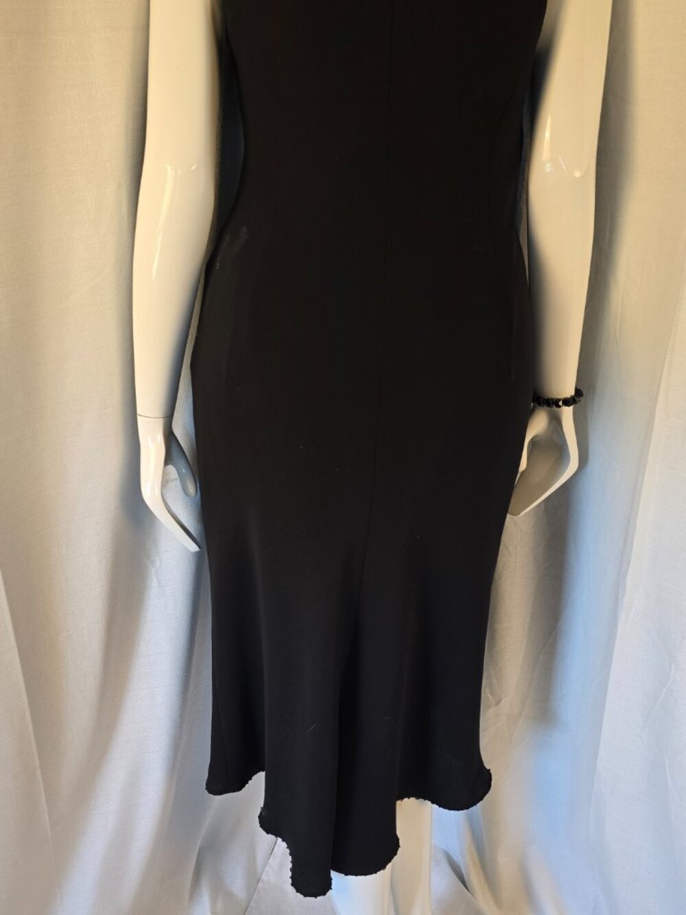 Evan Picone V-neck Halter Style Black Dress with Seed Beading on Bodice Size XL - Picture 6 of 10